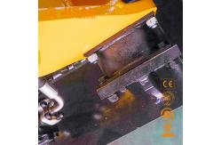 China Heavy Duty 0.6mpa Hydraulic Compactor Machine With Air Cooled Diesel Engine supplier