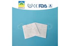China Square Cotton Wool Pads Plain Pattern High Absorbency FDA Certification supplier