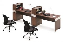 China 1.5 / 1.7M Wooden Office Computer Table E1 Grade MFC With Cabinet supplier