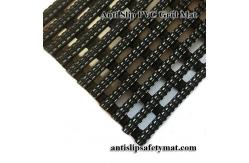 China Two Layers PVC Non Slip Pool Mats Skid Resistant Self Draining supplier