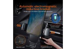 China Rotating Flexible Wireless Car Charger Holder 7.5W Ultra Stability supplier
