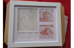 China Customized Baby Clay Impression Kit , Handprint Picture Frame For Newborn Infants supplier