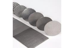 China Multi Layer High Filtration Sintered Mesh For Hydraulic Oil Filtration supplier