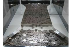 China High Income Coin Quarter Pusher Game Machine 1 Player Low Maintenance supplier