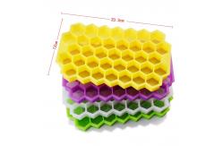 China Amazon Best Selling  Bpa Free FDA  silicone 37pcs ice cube tays with lid supplier