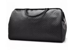 China Durable Polyester Gym Duffel Bag For Men Portable Anti Abrasion supplier