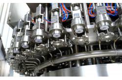 China Automatic 3 In 1 18000BPH Mineral Water Filling Machine supplier