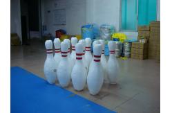 China Uv Resistant Inflatable Bowling Bottle Play In Inflatable Amusement Park supplier