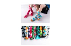 China Tie Dye Maple Leaf Tide Socks High Ankle Spring And Summer supplier