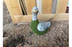 China Chicken Duck Pottery Garden Ornaments Handmade Ceramic Garden Decorations supplier