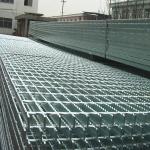 Heavy Duty Smooth Surface 50x5 Platform Serrated Steel Grating for sale