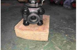 China Globe Forged Steel Valves Screw Thread / BW DN20 150LB A105 supplier