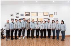 China Mold And Die manufacturer