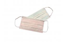China Disposable Hygiene Face Mask Non - Irritating With Adjustable Nose Clip supplier