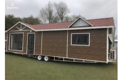 China Mobile Prefabricated Tiny Houses Customized With Galvanized Steel Frame supplier