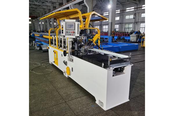 Steel Frame Sheet Omega Roll Forming Machine For CD UD Profiles