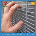 Dark Green 358 Welded Wire Mesh Panels , Iron Wire Garden Fencing for sale