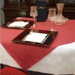 Small Roll Non Woven Table Cloth With Printing Pattern Normal Size for sale