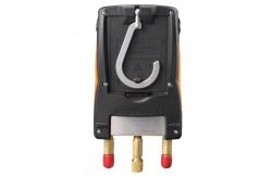 China 2 Way Digital Manifold Gauge Temperature Compensated Leakage Test supplier