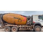 XCMG Used Concrete Mixing Transport Trucks 12m3 XZJ5250GJBA1 2015 Model for sale