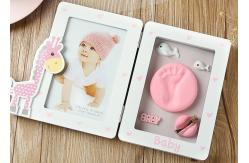 China Unique Baby Clay Frame Memorable Baby Handprint Clay Kit Photo Frame supplier
