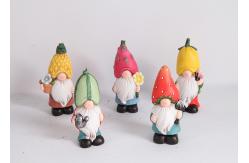 China Gnome Pottery Garden Ornaments Multiple Ceramic Garden Statues Lifelike supplier