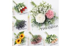 China Artificial hand-held bouquets, artificial plants, and fake flower bouquets supplier