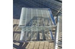 China 1m X 6m Industrial Steel Grating Platform Maintenance Channel Galvanized supplier