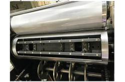 China High Quality 6000 Sheets/Hour Automatic Spot UV Coating Machine supplier