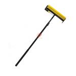 Carbon Fiber Tube Handle Solar Panel Rotating Brush With Telescopic Pole Roller for sale