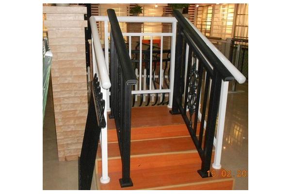 Extrusion Aluminum Hand Railings / aluminum deck railing For decorative