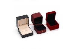 China Portable Rigid Cardboard Wedding Ring Gift Box With Golden Brim And Clamshell supplier
