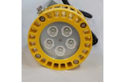 China Waterproof Ip66 Led Loading Dock Lights Powerful 3000 Lumens Illumination supplier