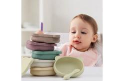 China Suction Bowl Silicone Feeding Set Divided Suction Plate Cup Toddler Utensils Spoon supplier
