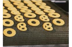 China Heavy Load SUS304 Herringbone Conveyor Belt For Biscuit Baking Oven supplier