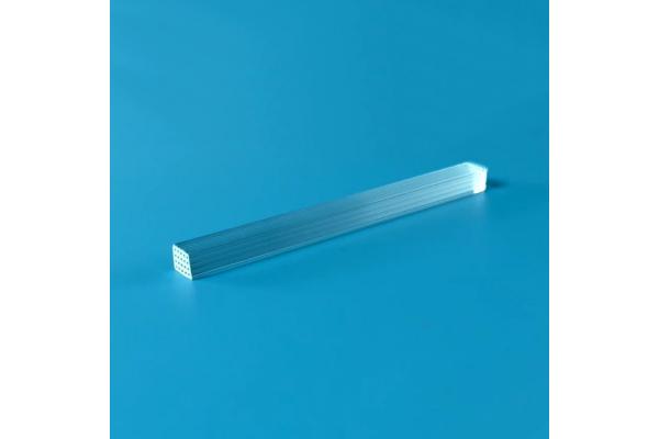 External Rectangular Fused Silica Glass Tube Inner Hole Circular 20 Hole