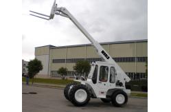 China Engine Powered Telehandler with Joystick Controls supplier
