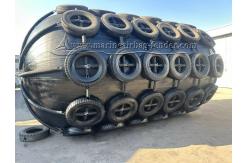 China Black Pneumatic Rubber Fender Customized With Chain Net ISO CCS Certificated supplier