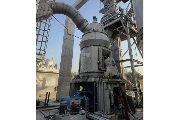 Large Capacity Slag Coal Cement Pet Coke Limestone Grinding Mill Vertical