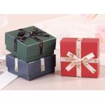 Custom Rigid Jewelry Gift Box With Rose Decoration For Love Themed Gifts for sale