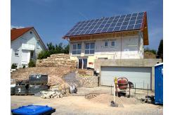 China Overlapping Mono Solar Panel Photovoltaic Cell 80w 170w For Roof Shingle supplier