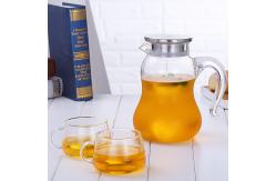 China Pyrex Clear Glass Water Pitcher With SS Infuser Lid Gourd Shaped Heat Resistant supplier