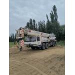 80 Ton Zoomlion Mobile Crane with Five-Arm Jib for Heavy-Duty Construction Projects ISO9001 Certified and After-Sale Service for sale