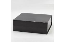 China Rigid Magnetic Packaging Box Paper Collapsible Gift Box Folders supplier