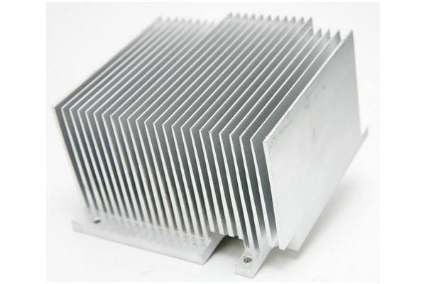 6063 6061 6005 Aluminum Heatsink Extrusion Profiles For Milling Drilling Bending Process