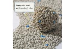 China Custom Fragrance Bentonite Cat Litter Clumping Dust Free Large Particle Sodium Based Natural supplier