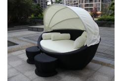 China Cane Garden Daybed With Tea/ Coffee Table , Wicker Oval Daybed supplier