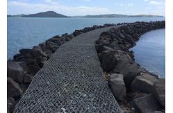 China Heavy Galvanized Gabion Wall Cages Baskets For Plant Establishment supplier