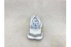 China Silver Lace Pearl Women Sneakers Mesh Turbo Shoes Casual And Running supplier