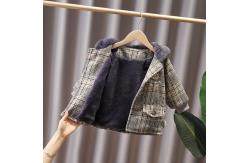 China Embroidered 1.1M Childrens Winter Jackets Outdoor Coats Hooded Cotton supplier